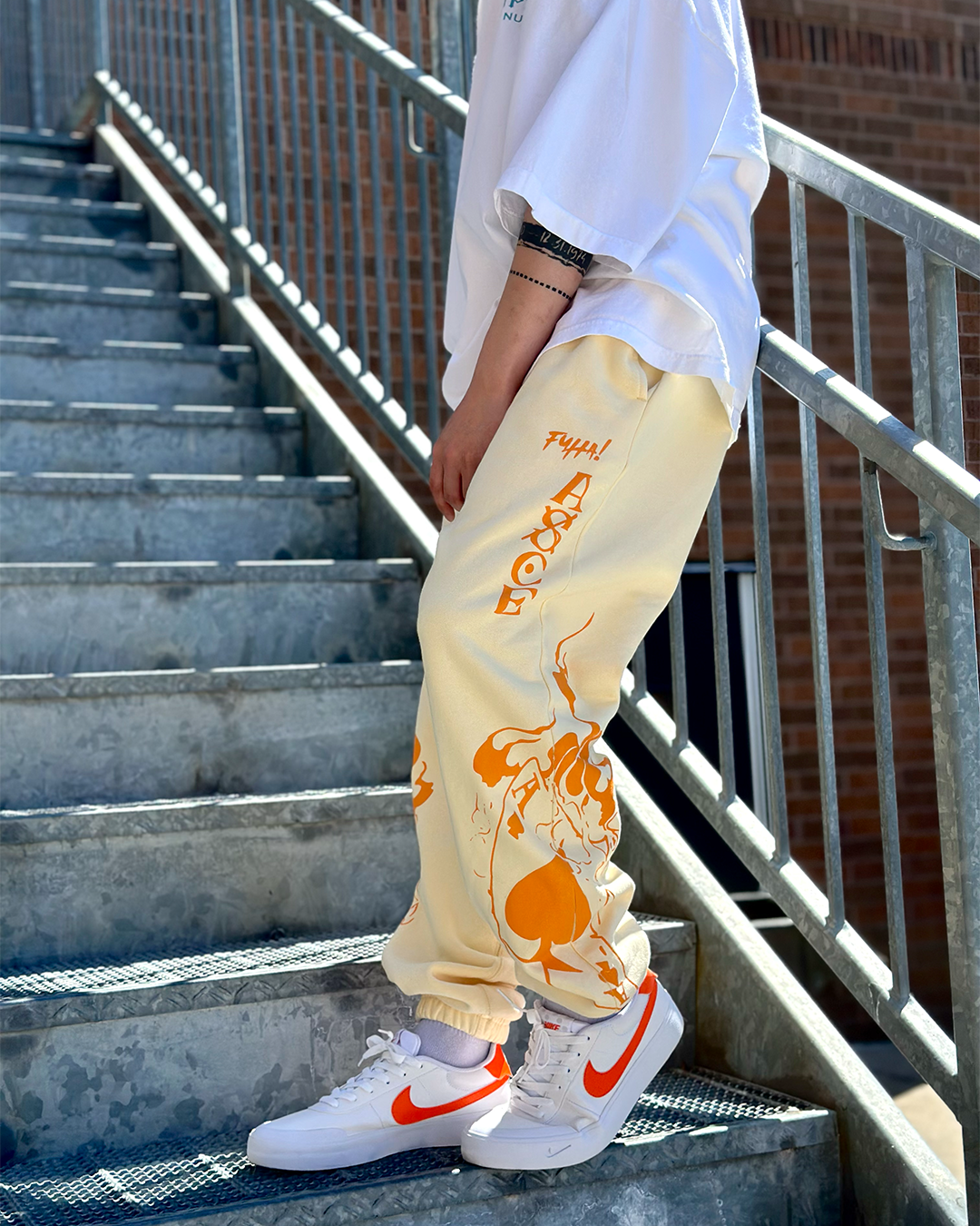 Ace Flame Spade Beige Sweatpants