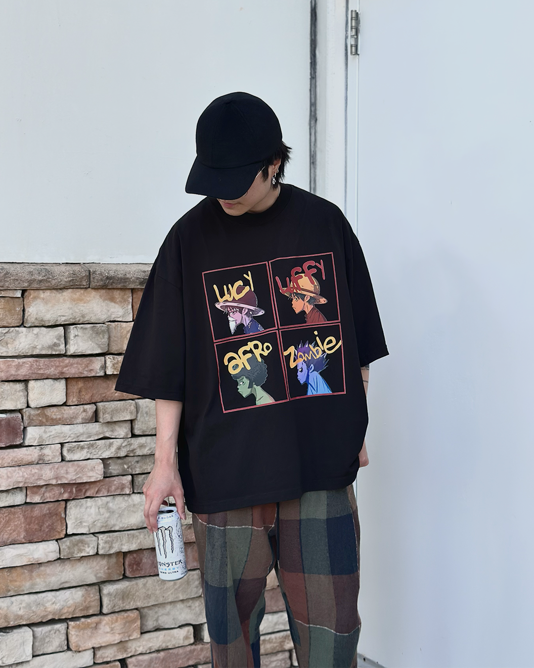 Captain 4-Panel Black Oversized Tee