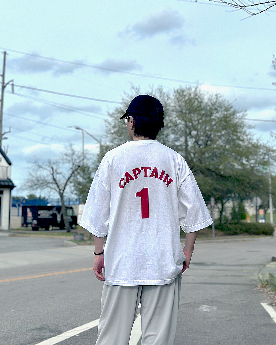 Captain 4-Panel White Oversized Tee