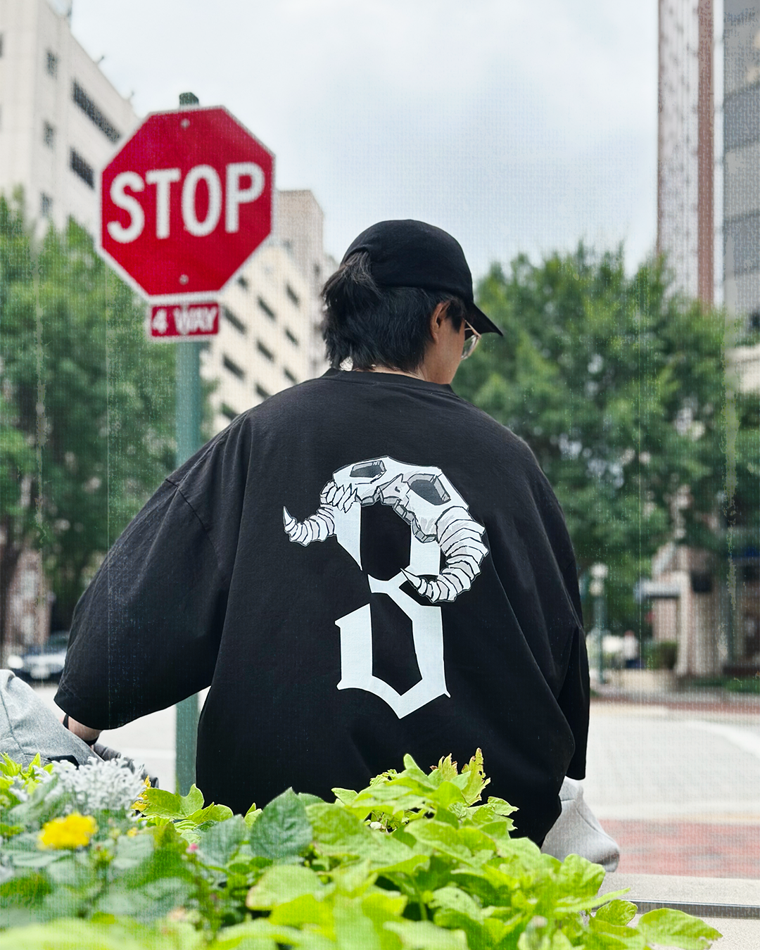 Los Numeros 3 Black Oversized Tee