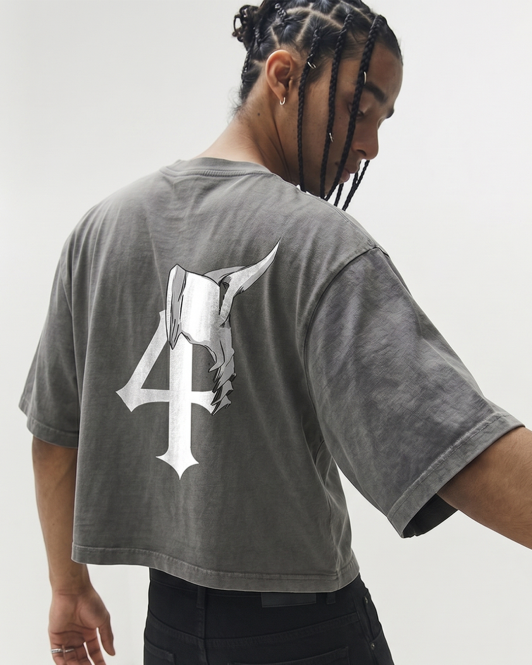 Los Numeros 4 Charcoal Tee