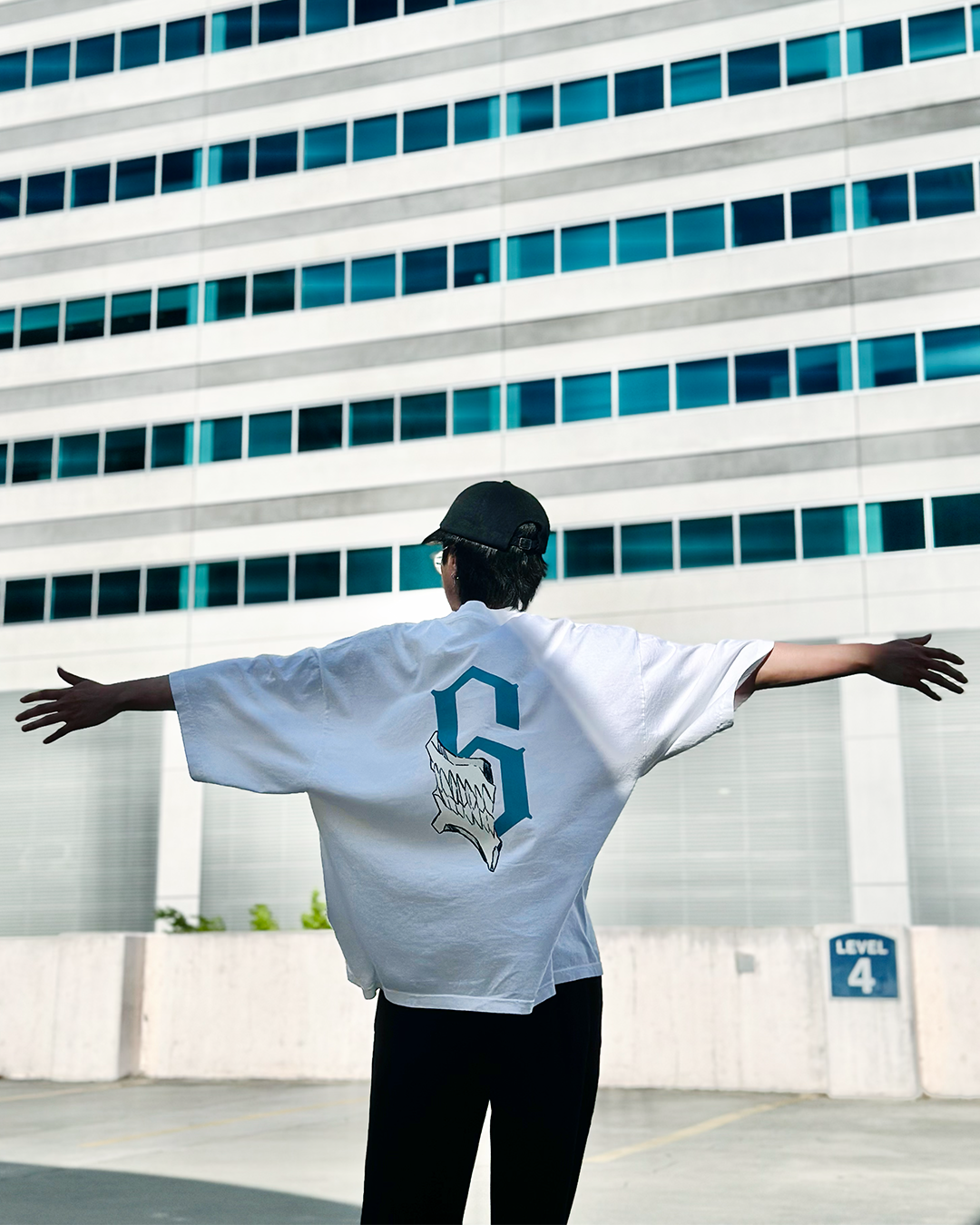 Bleach Grimmjow 6 White Drop Shoulder Tee