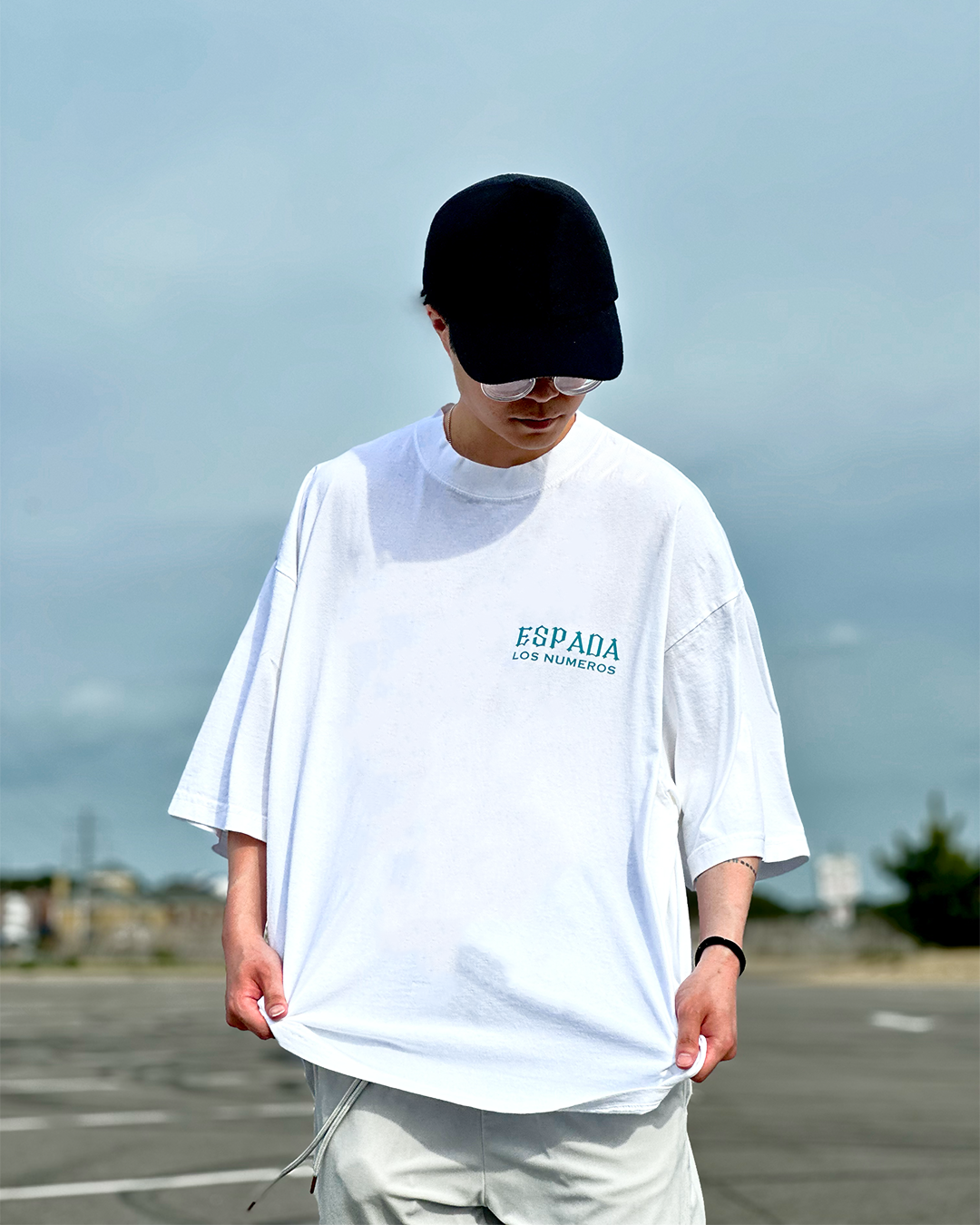 Bleach Grimmjow 6 White Drop Shoulder Tee