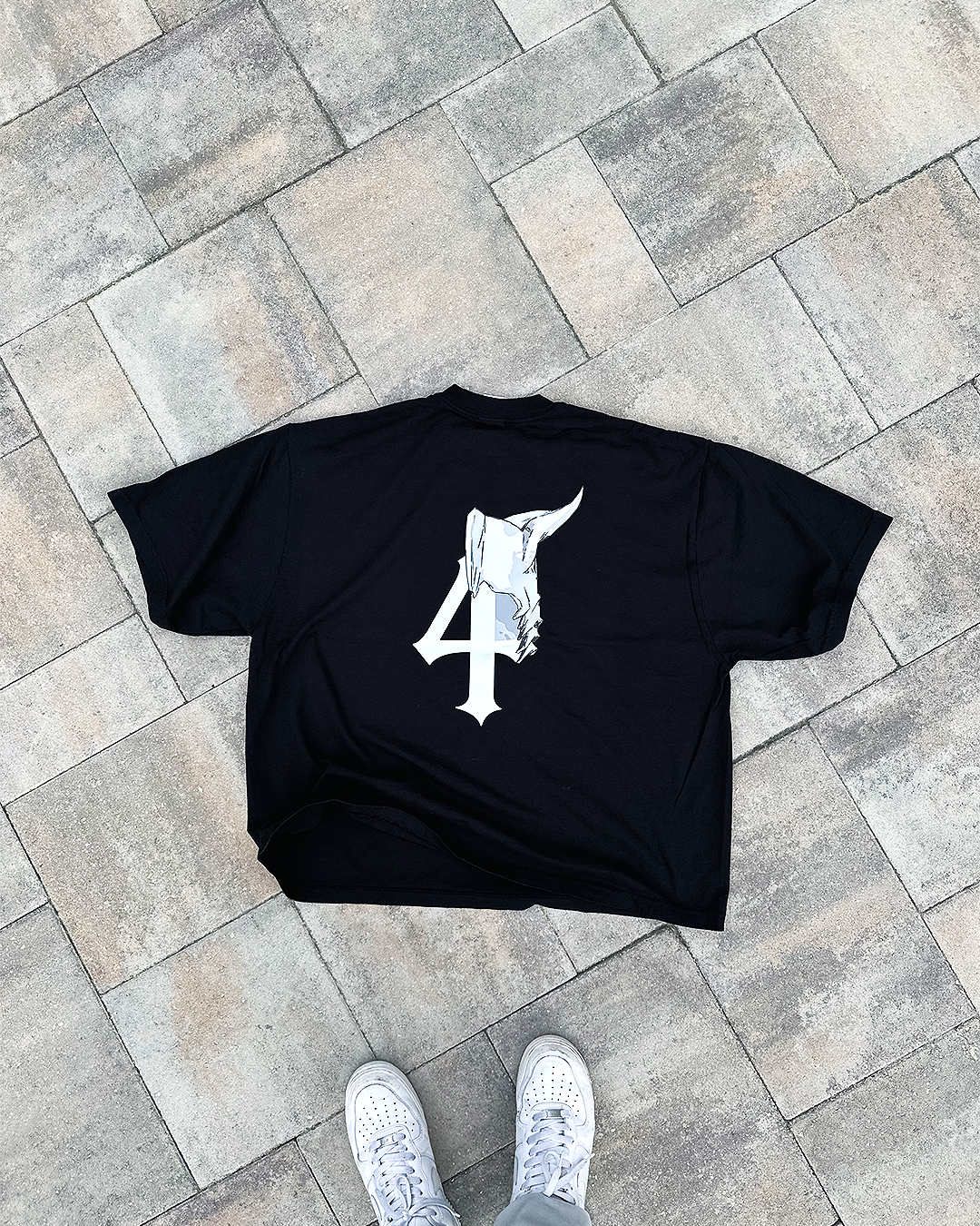 Bleach Ulquiorra 4 Black Drop Shoulder Tee
